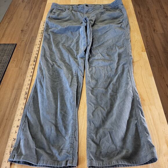 NWT Calvin Klein Jeans Gray Corduroy Straight Leg Sz. 16 Cotton Stretch - Picture 1 of 14